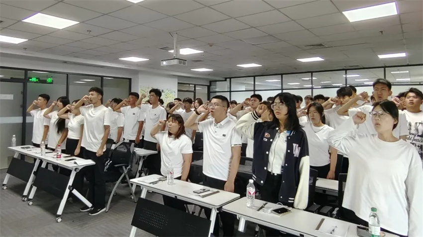 1756373281215890.jpg 2.jpg